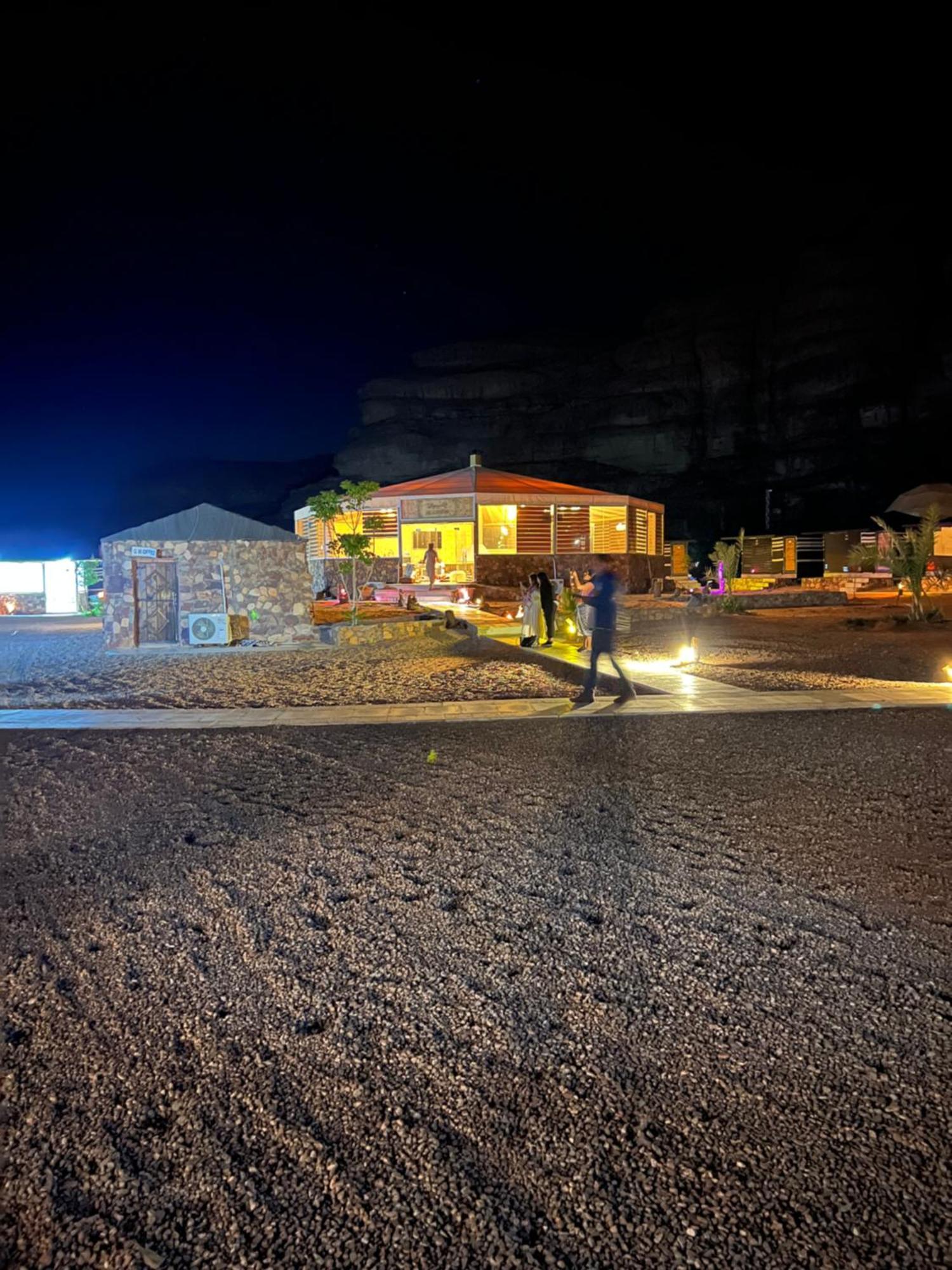 Revan Rum Luxury Camp Wadi Rum Exteriér fotografie